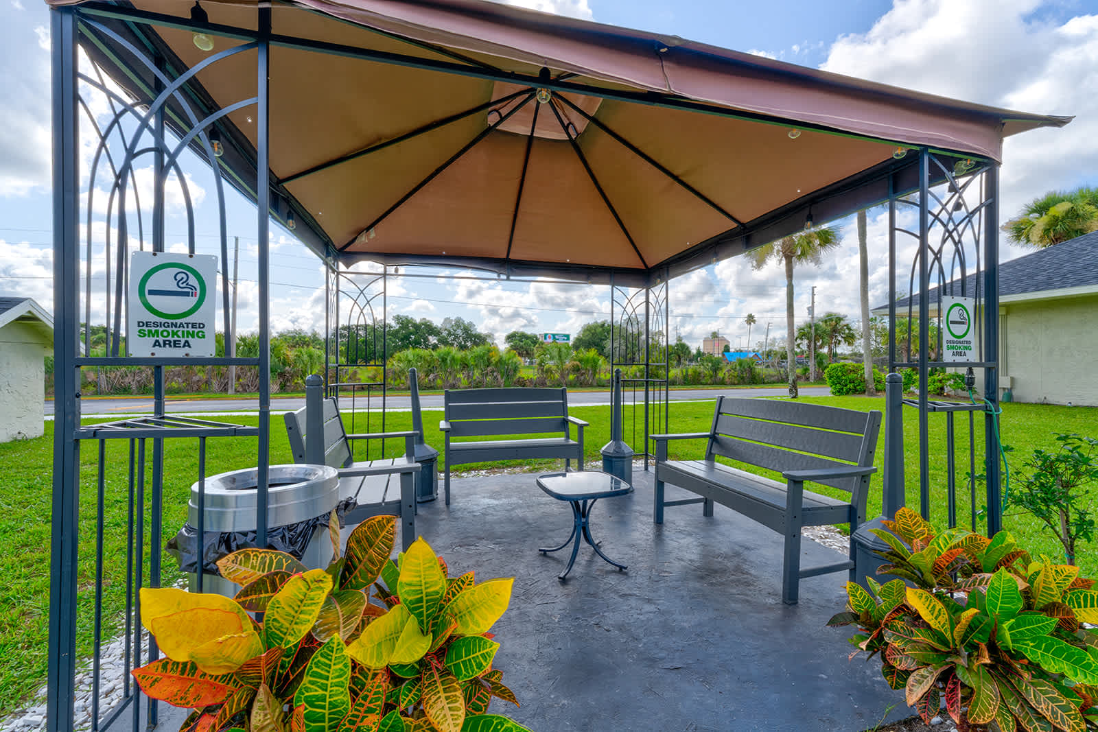 Coco studio near Disney w/ pool access