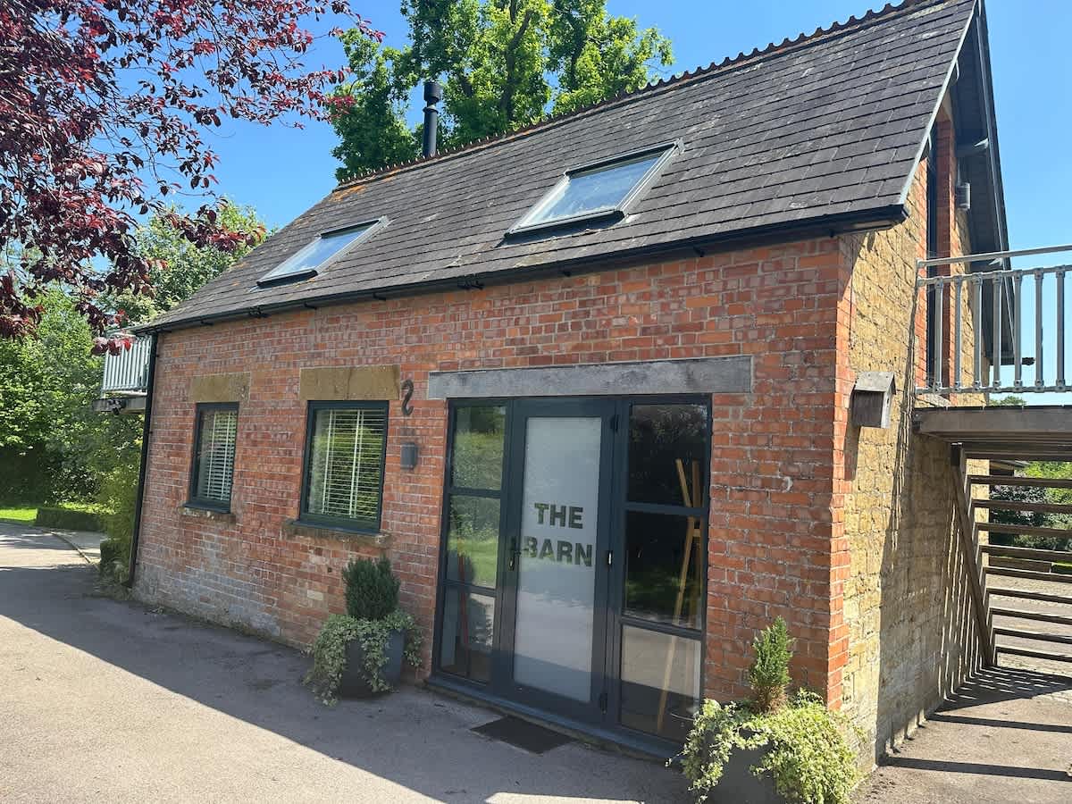 Beautiful Barn Conversion in the Heart of Somerset — Hardington Mandeville, England — vacation rental