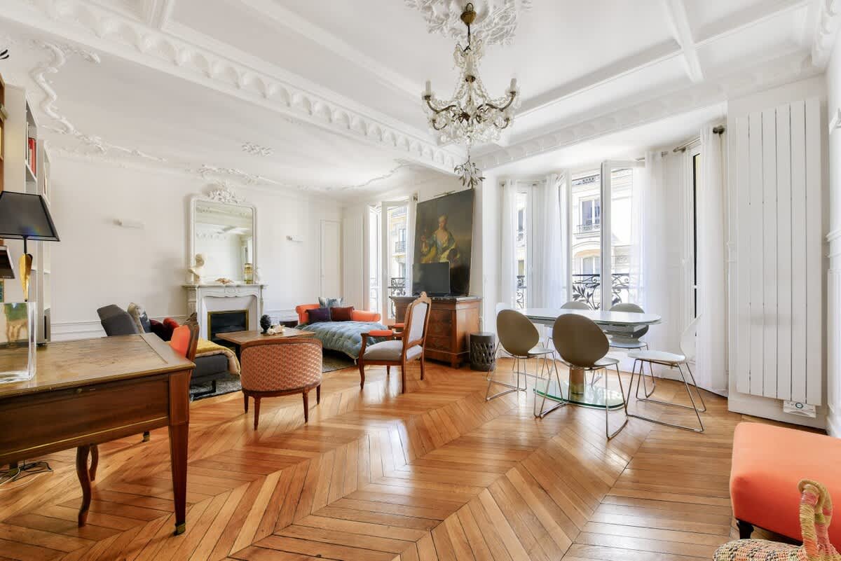Parisian Authentique Appartement — Paris, Île-de-France — vacation rental