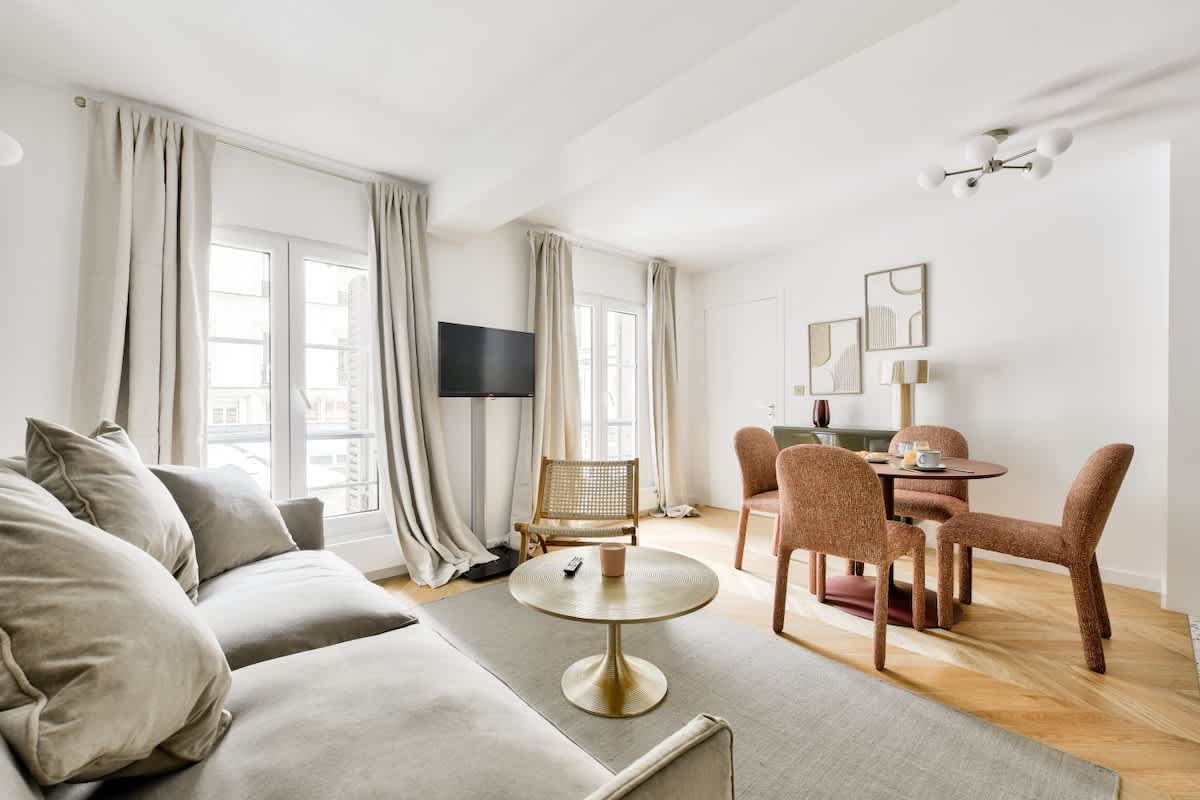 Designer apartment near Opéra de Paris — Paris, Île-de-France — vacation rental