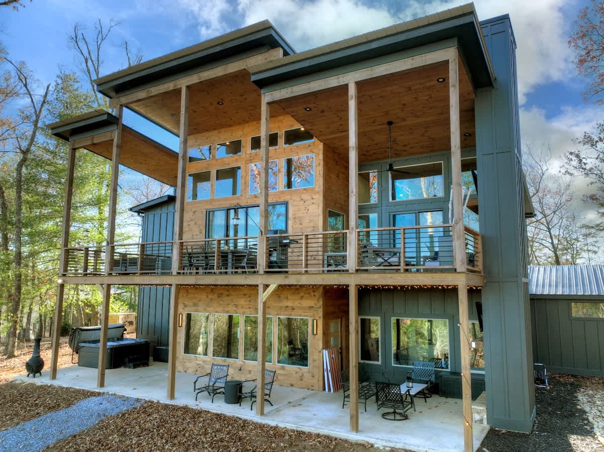 Casa Lotta | Free Night Offer! — Mineral Bluff, GA — vacation rental