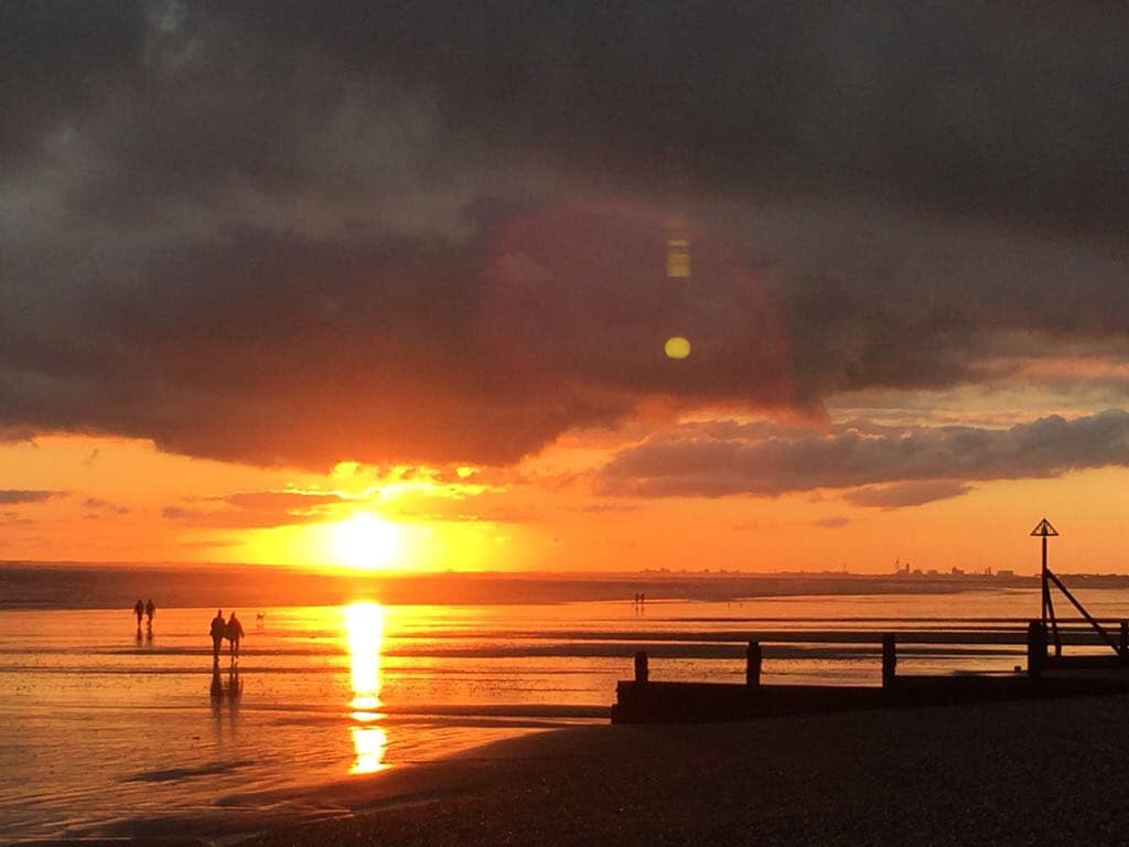 Perfectly located for coastal walks and sunset views