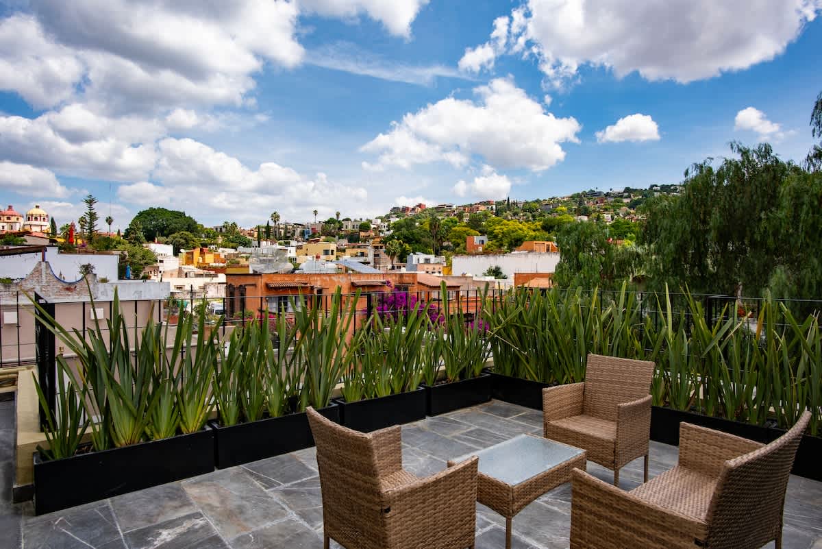 Luxury Villa with Private Pool, BBQ & Breakfast · photo 33