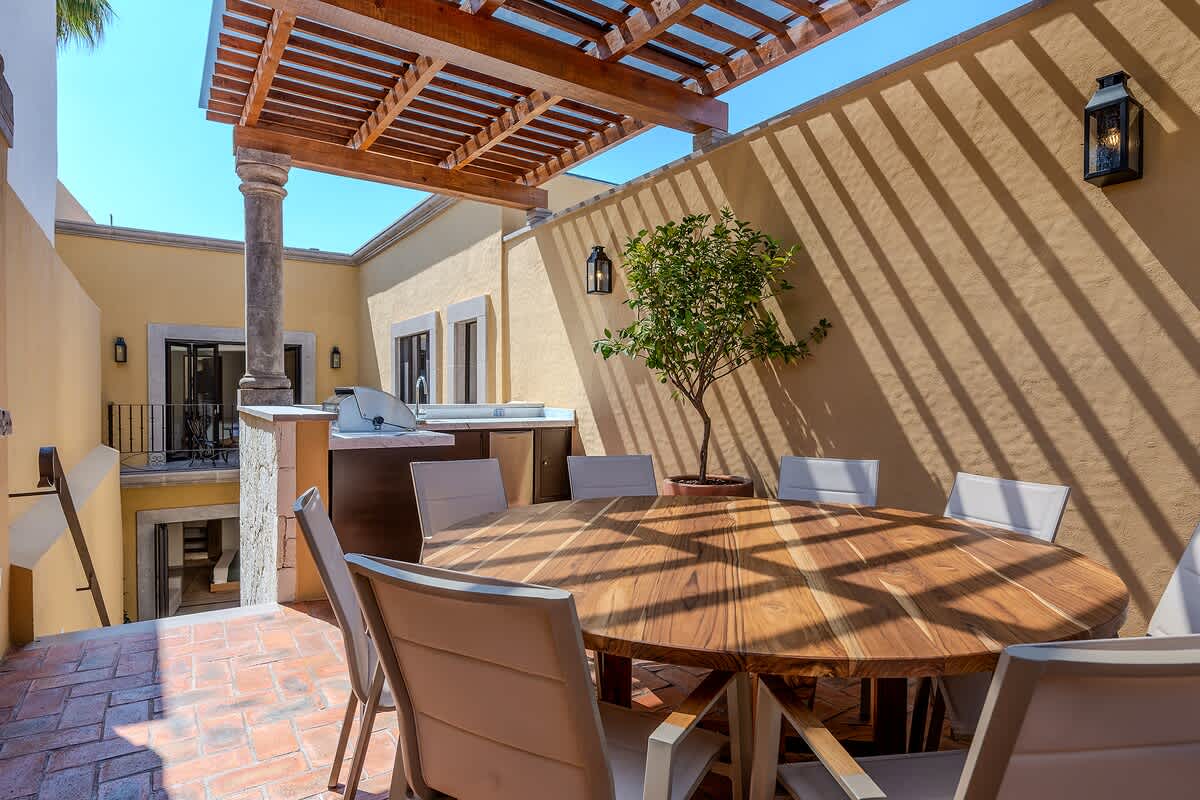 Designer Retreat in Centro Heated Pool & Views · photo 50