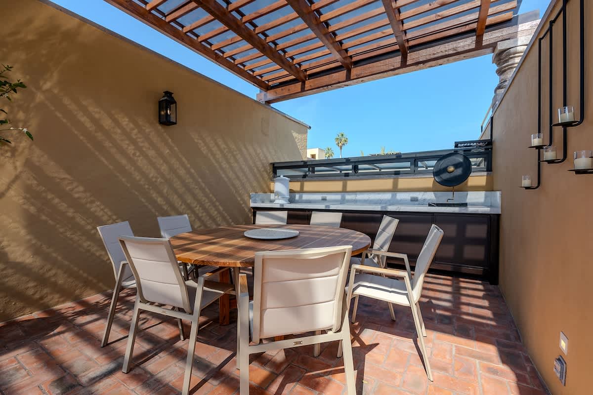 Designer Retreat in Centro Heated Pool & Views · photo 80