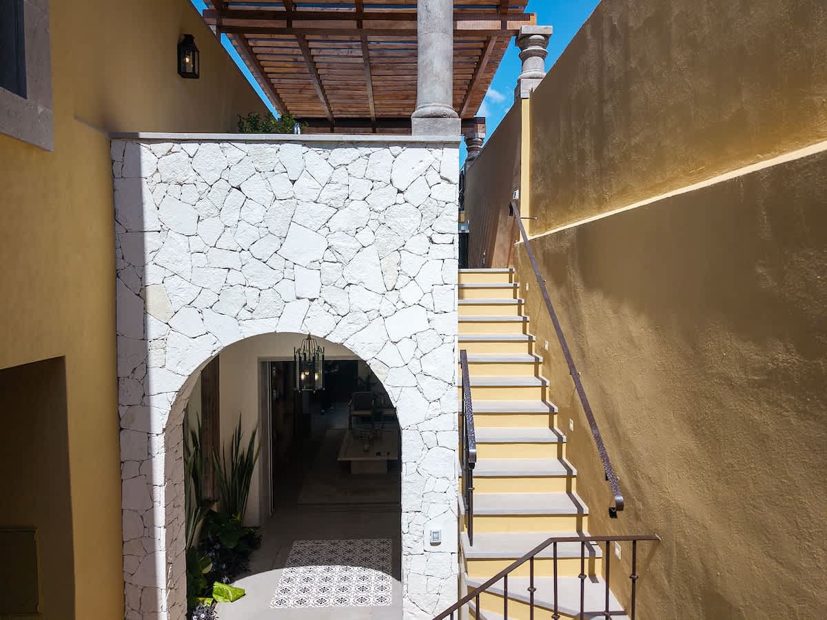 Designer Retreat in Centro Heated Pool & Views · photo 48