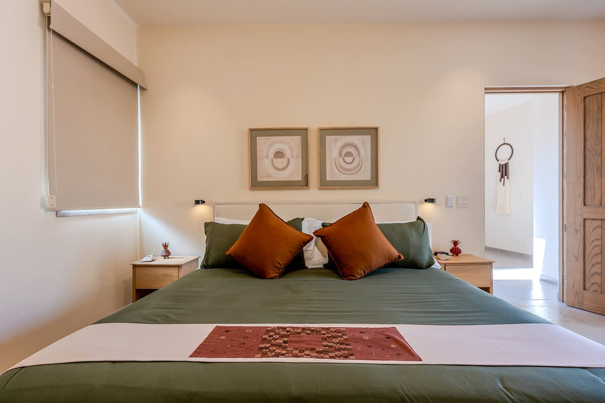 Designer Retreat in Centro Heated Pool & Views · photo 104