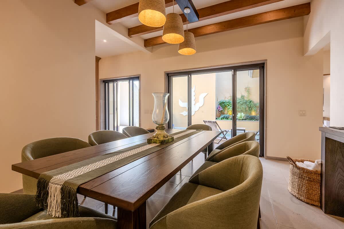 Designer Retreat in Centro Heated Pool & Views · photo 76