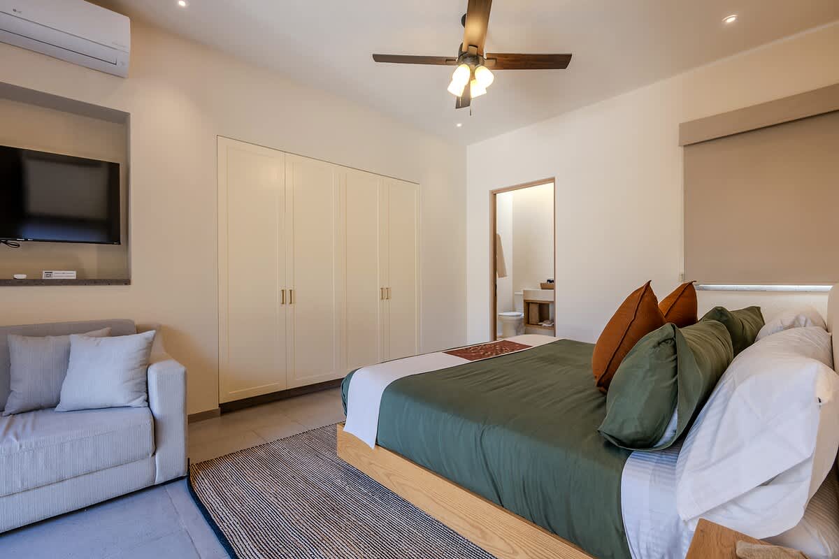 Designer Retreat in Centro Heated Pool & Views · photo 103