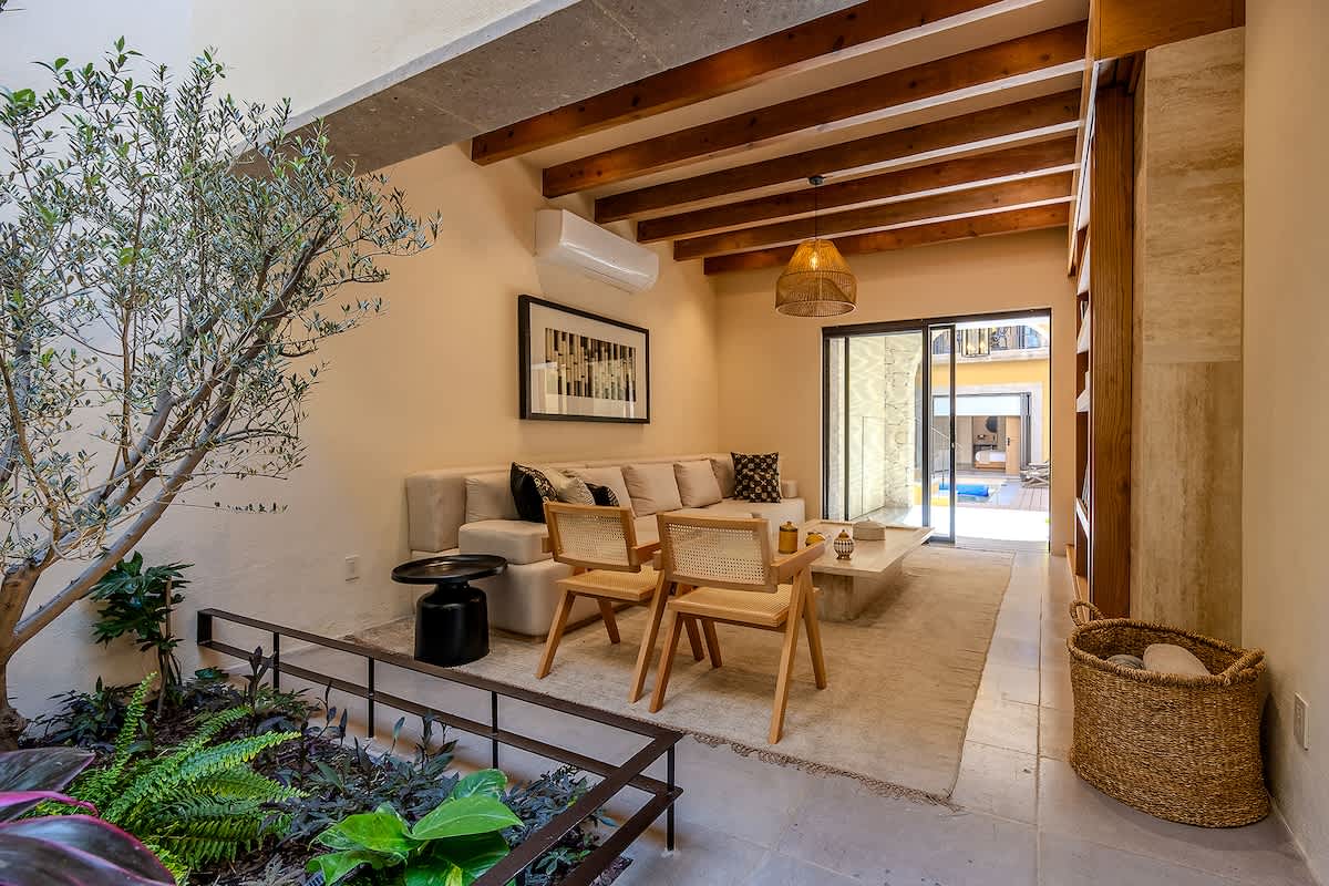 Designer Retreat in Centro Heated Pool & Views · photo 78