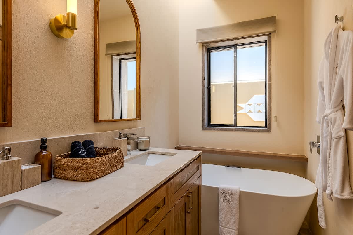 Designer Retreat in Centro Heated Pool & Views · photo 99