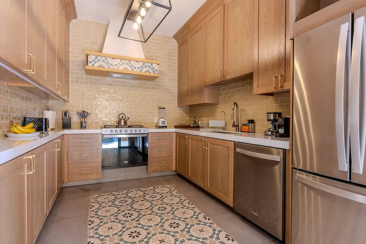 Designer Retreat in Centro Heated Pool & Views · photo 9