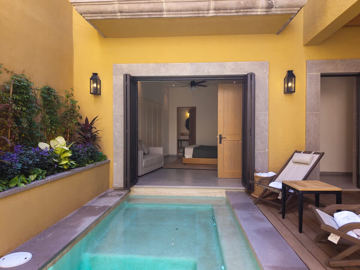Designer Retreat in Centro Heated Pool & Views · photo 41
