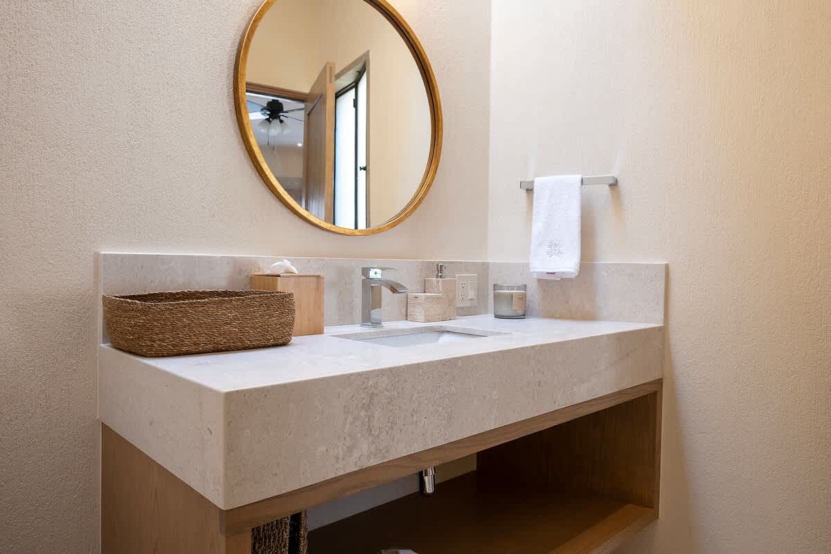 Designer Retreat in Centro Heated Pool & Views · photo 55