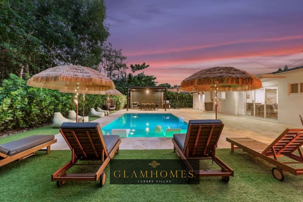 Villa Luxe ꨄ︎Modern/Heated Pool ꨄ︎Covered Terrace — Miami, FL — vacation rental