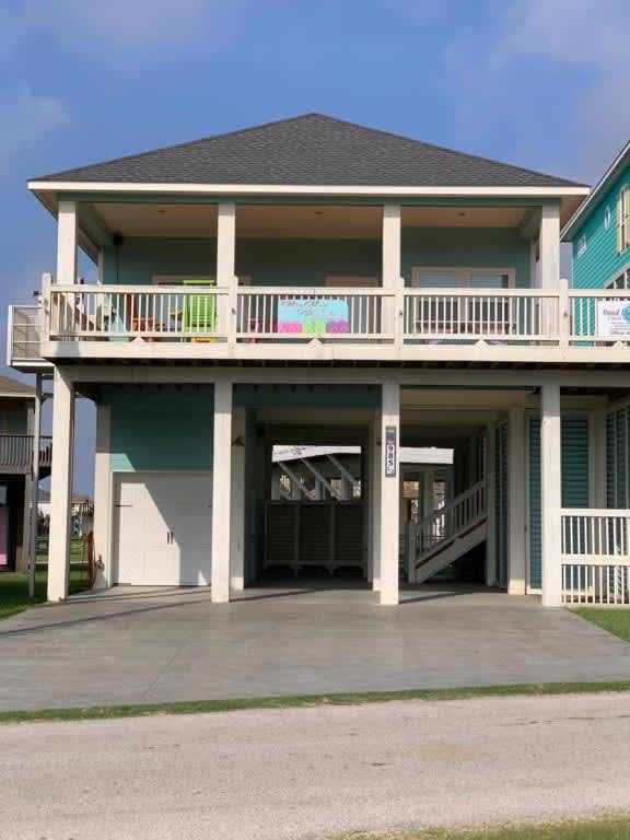 Flip Flop Paradise, Dog Friendly — Crystal Beach, TX — vacation rental