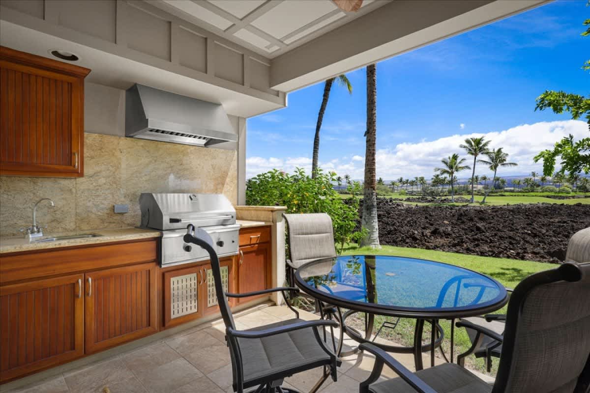 Mauna Lani Golf Villas Beach Access & Quiet Comfort — Kamuela , HI — vacation rental