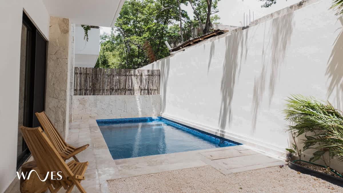Exclusive Apt. w/Private Pool + Surround Speakers