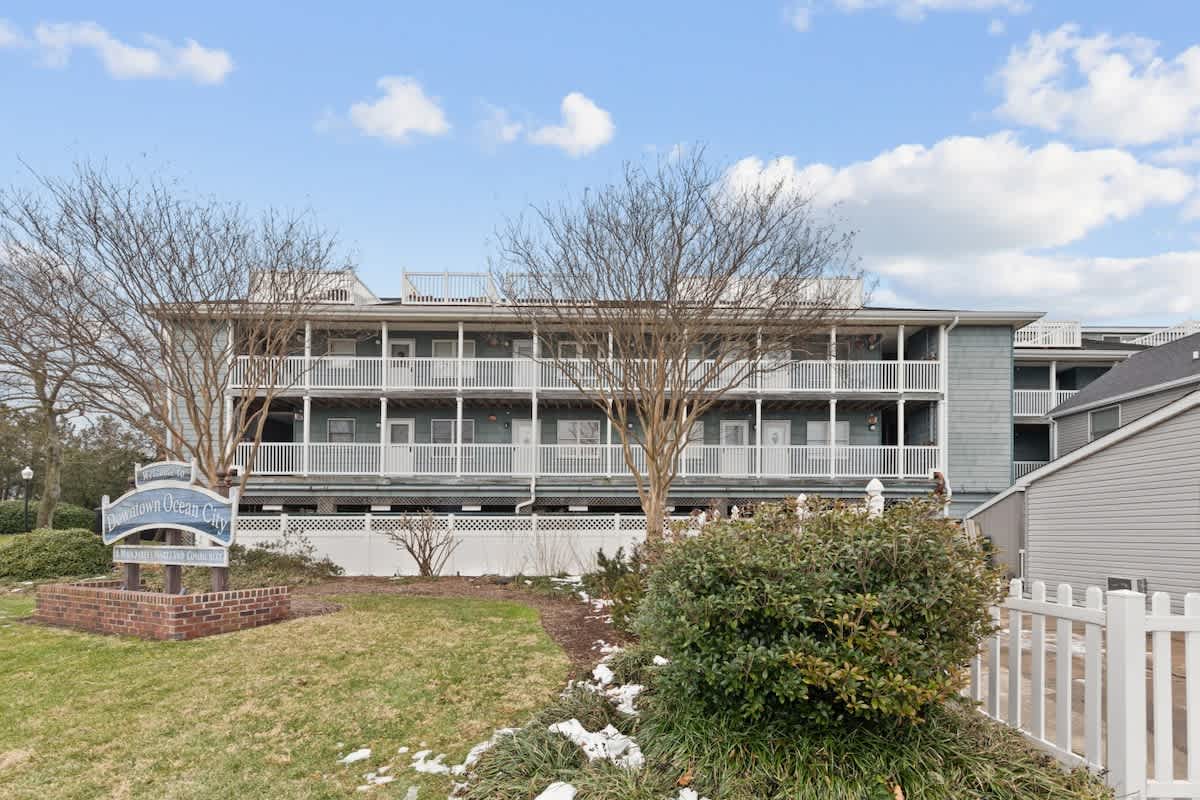Surf Crest 205 