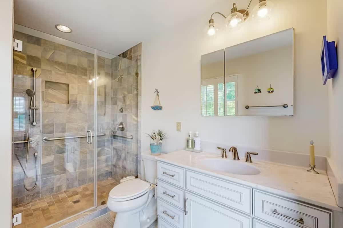 Waterfront Retreat at Keenwick on the Bay