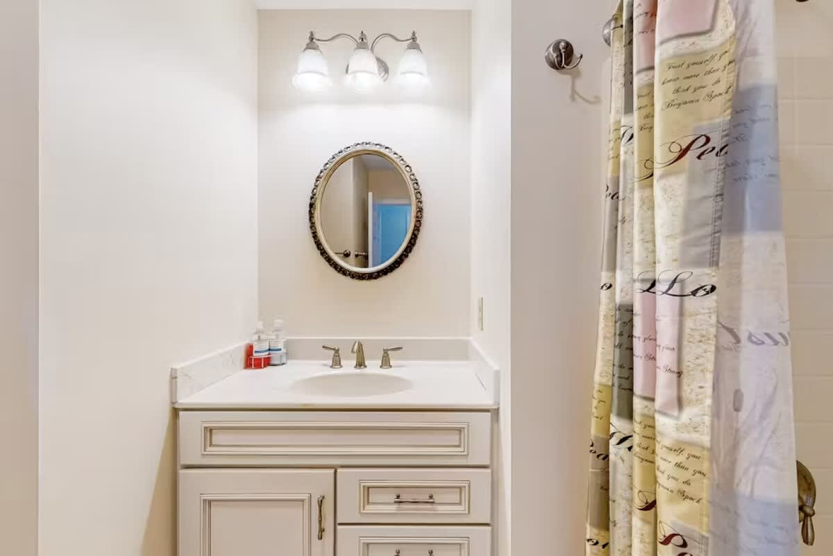 Waterfront Retreat at Keenwick on the Bay 6