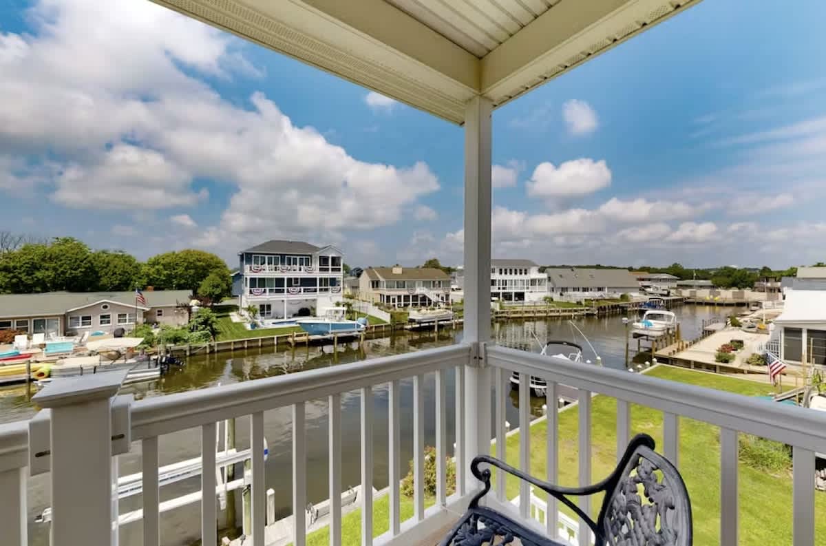 Waterfront Retreat at Keenwick on the Bay