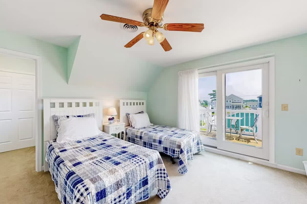 Waterfront Retreat at Keenwick on the Bay