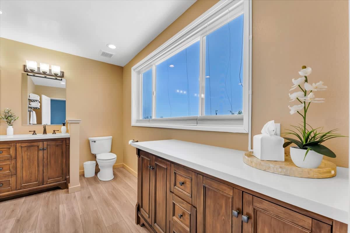 Reno Retreat - 3BR Oasis w Swim Spa, Hot Tub 5