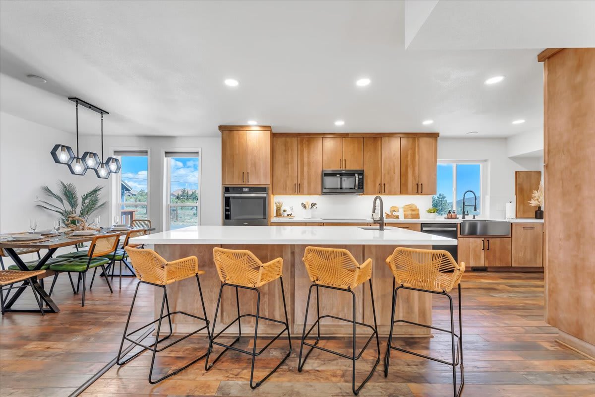 Reno Retreat - 3BR Oasis w Swim Spa, Hot Tub 3