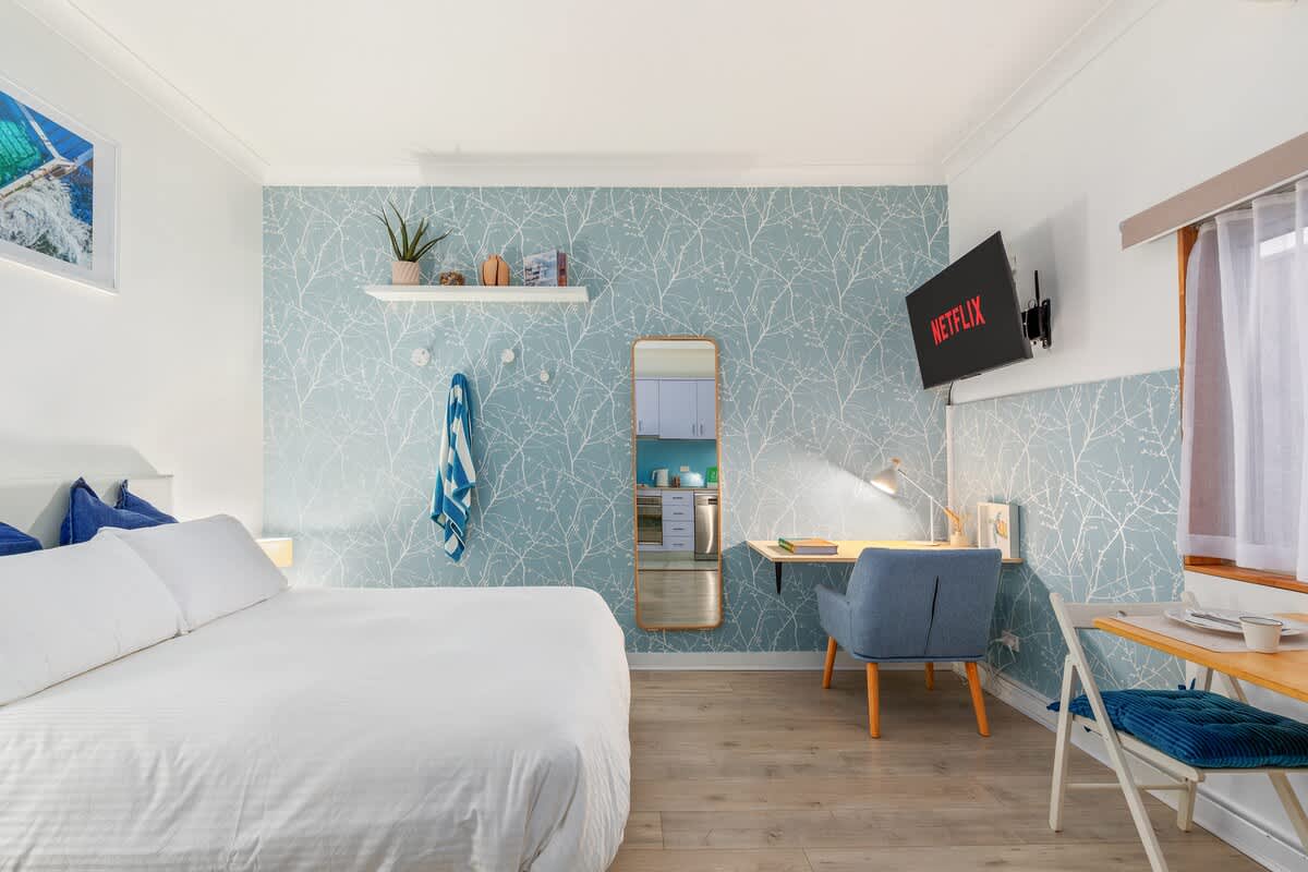 Beach front ocean breeze studio with aircon