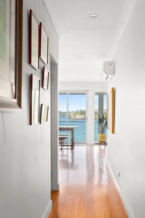 Beachfront luxury 3 beds with ocean view balcony - Photo 9
