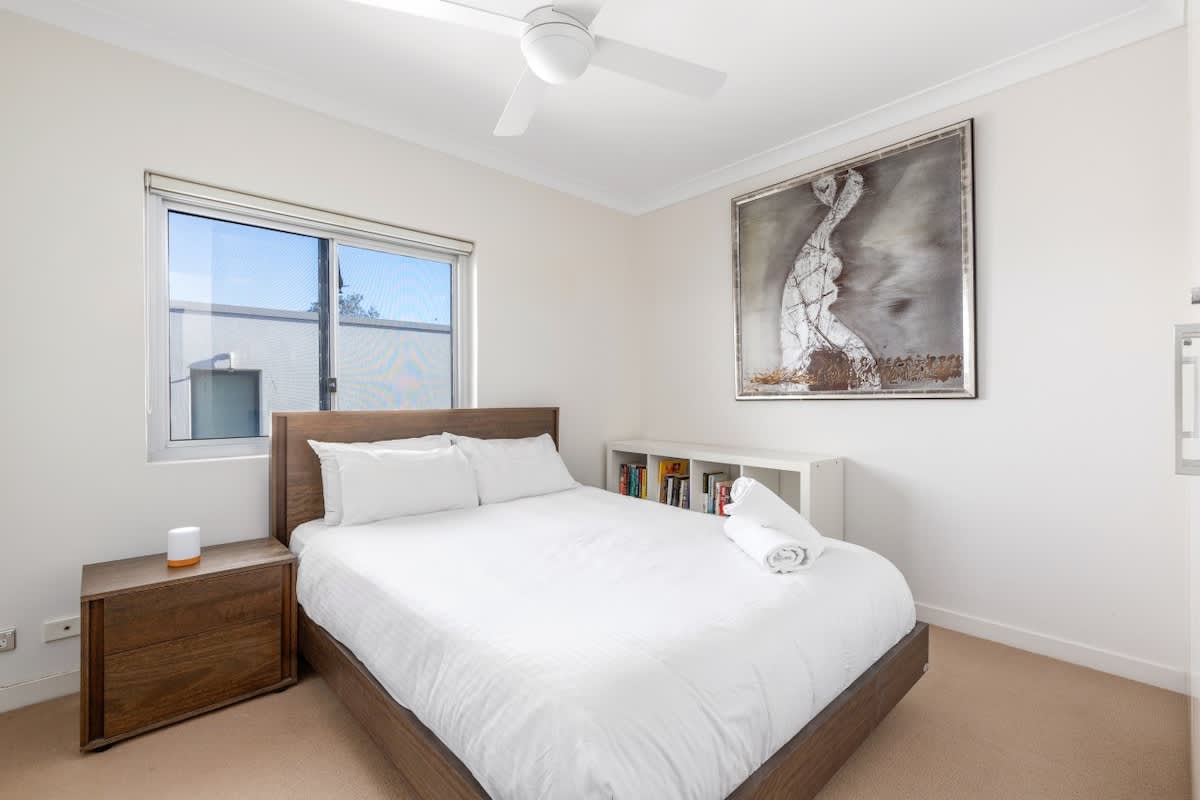 Beachfront luxury 3 beds with ocean view balcony - Photo 16
