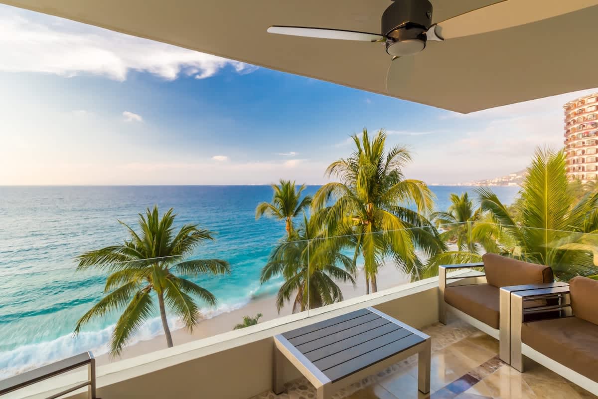 Beachfront condo at the best beach of Vallarta