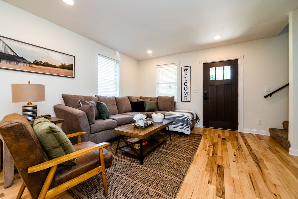 Ash & Elm • Your Home Away From Home!