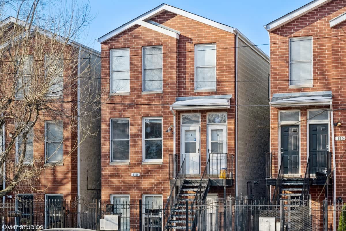 2-Bed 2-Bath Apt | close to UC w/ Free Parking - Picture 14
