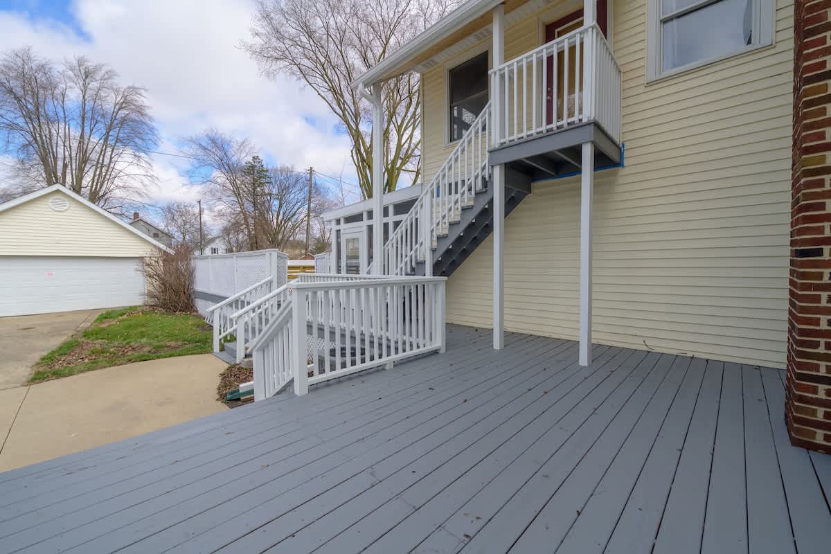 4 Guest Apt Steps to Journeyman & Downtown 3 Oaks - Picture 23