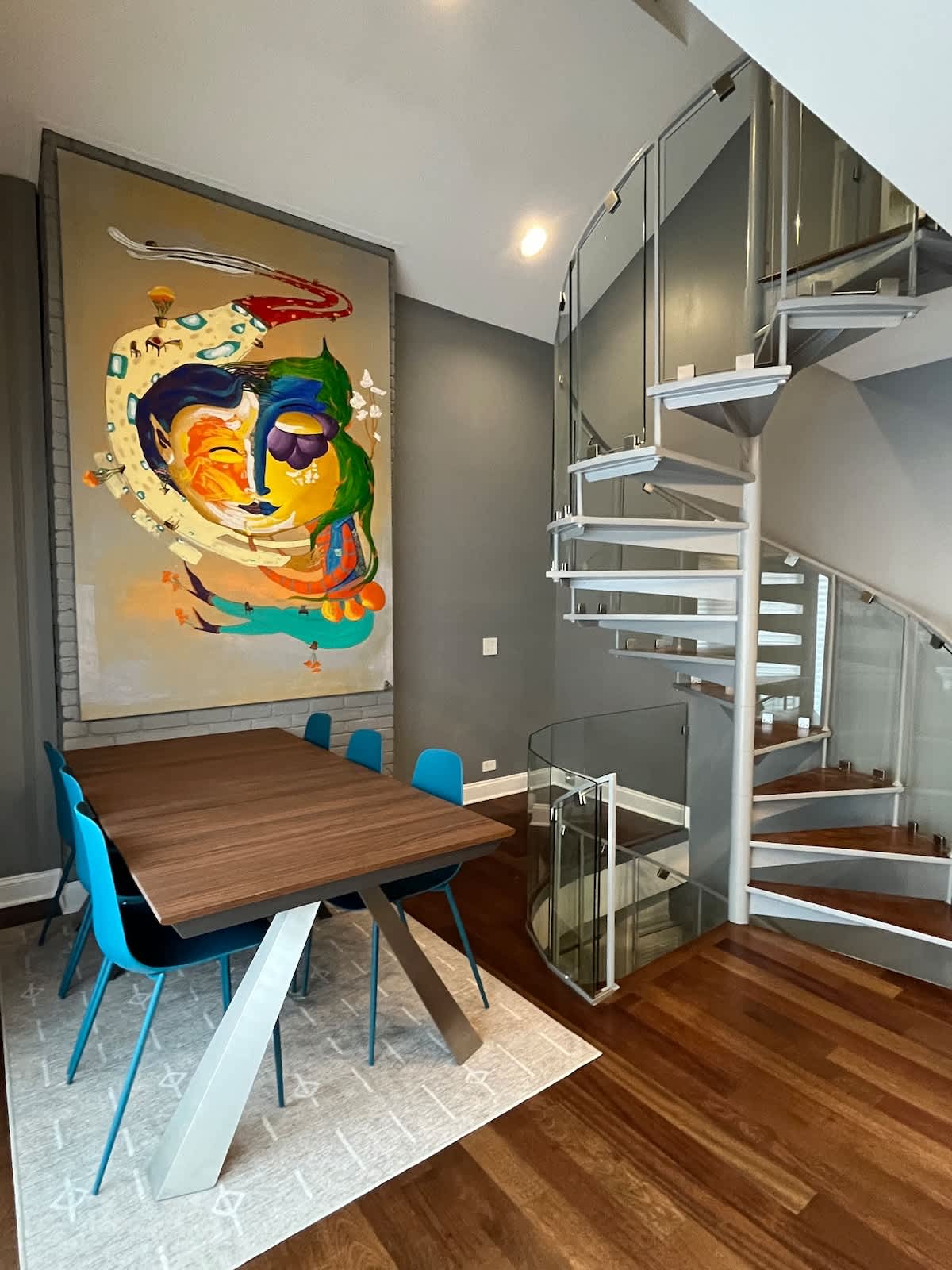 3-Story Townhome, Free Parking, Private Patio, Washer-Dryer - Photo 1