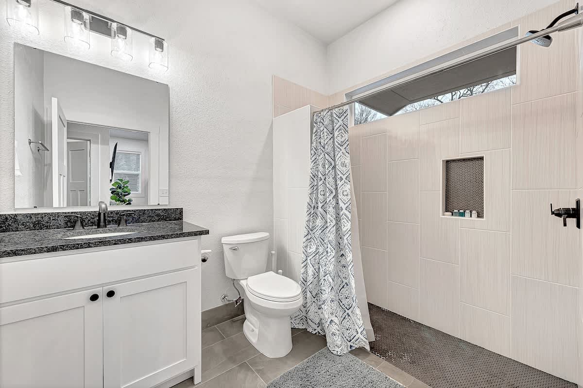 Optional Guest House- bathroom