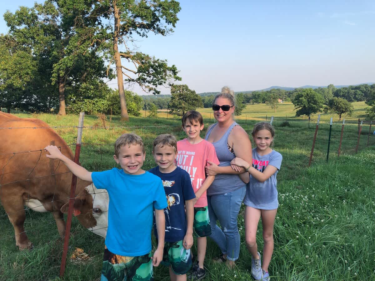 The beautiful, scenic, Ozark mountain views make  for great family photos!