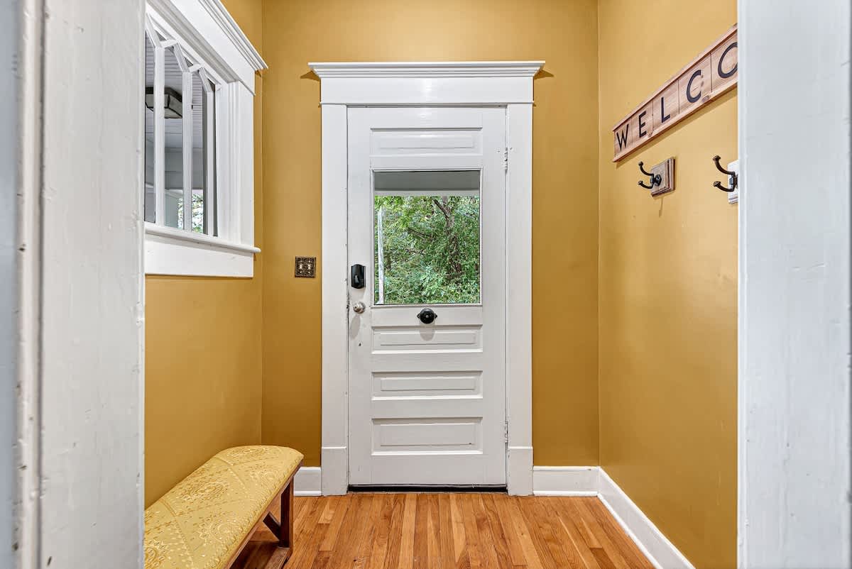 Indoors,Hardwood,Floor,Flooring,Door