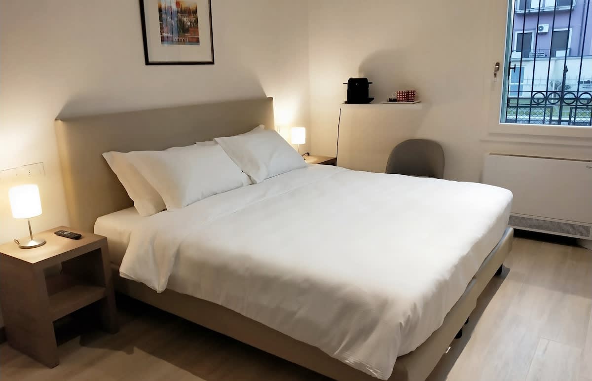 Via Poma Suite2 - Comfortable Suite downtown&Arena — Verona, Veneto — vacation rental