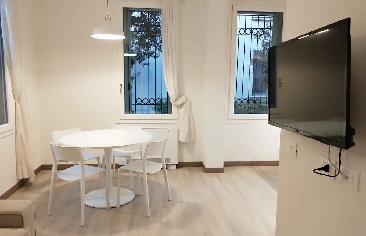 Via Poma Apartment sx - downtown&Arena — Verona, Veneto — vacation rental