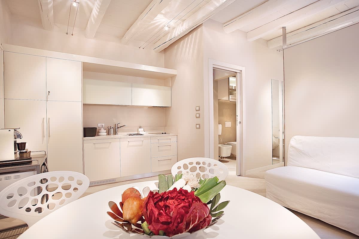 Le Nuove Cadreghe Apartments Verona - Bianca — Verona, Veneto — vacation rental