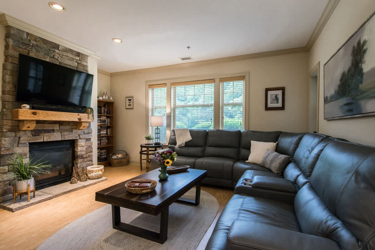 Scenic 2BR Condo w/ Porch + Pool Near Slope/Trails | Free Tickets — Maggie Valley, NC — vacation rental