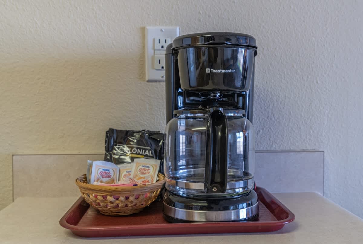 Steps to the Sand! Ground Floor Beachfront Condo - Sleeps 4! Pool and Sauna! 5