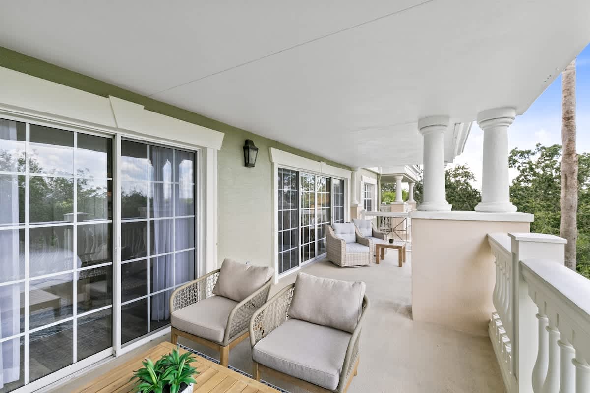Inviting vacation spot at Reunion Resort close to 3