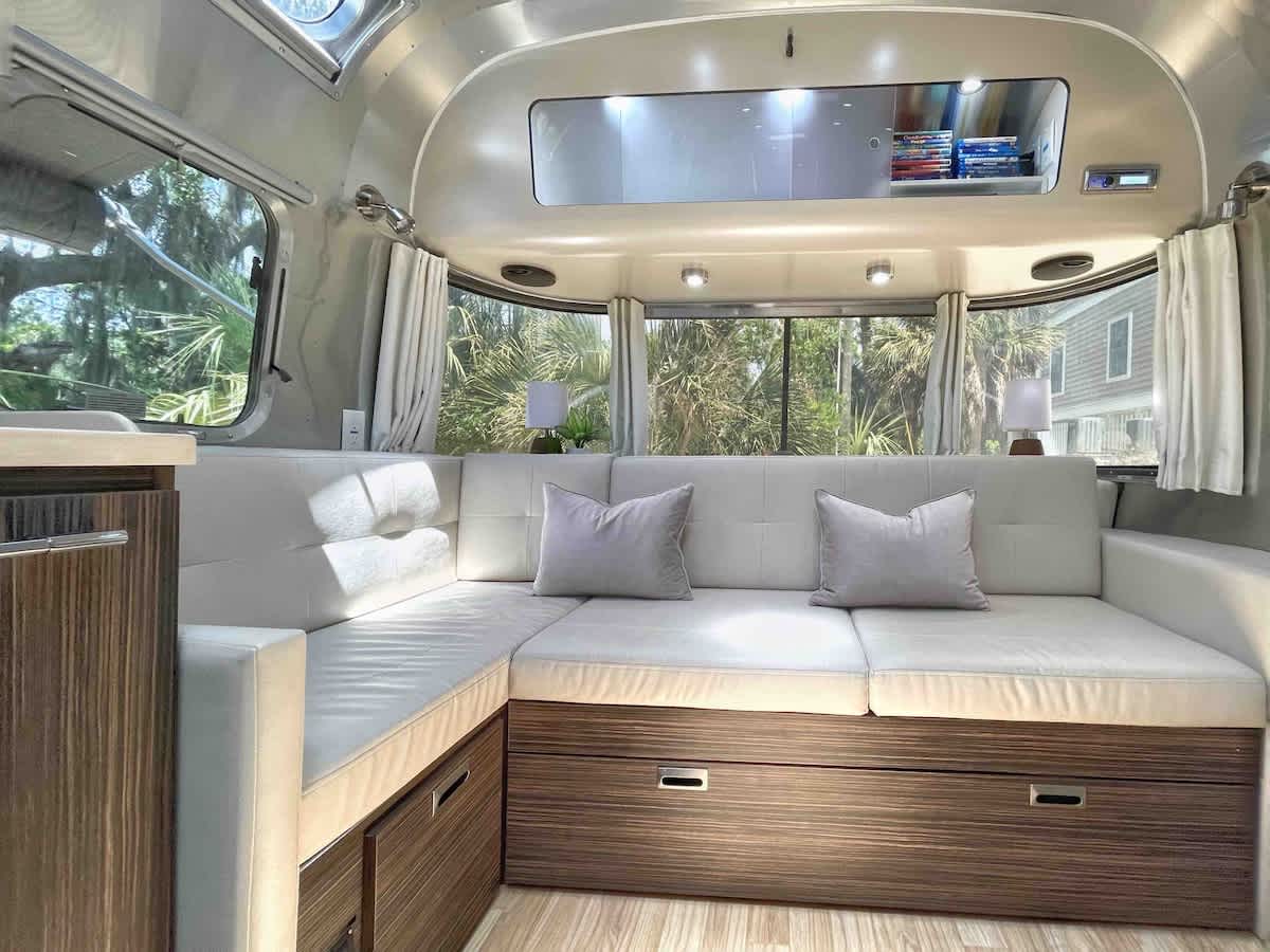 Airstream near Tybee Beach & Downtown Savannah