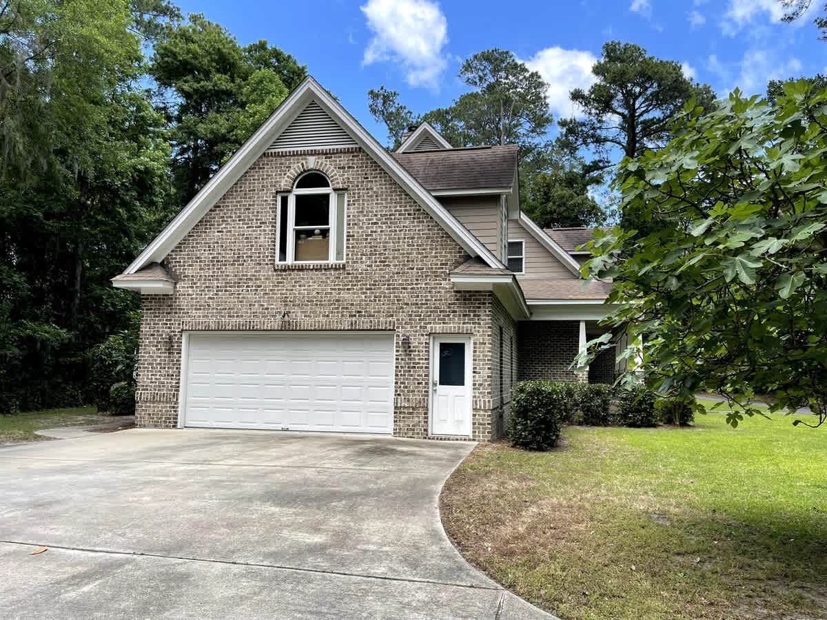Savannah Home with Modern Airstream, Near Tybee