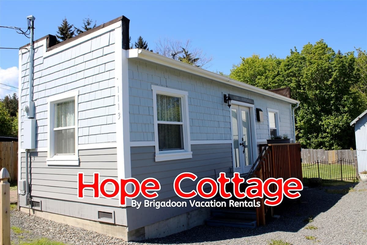 Hope Cottage Comfort Near Olympic National Park — Port Angeles, WA — vacation rental