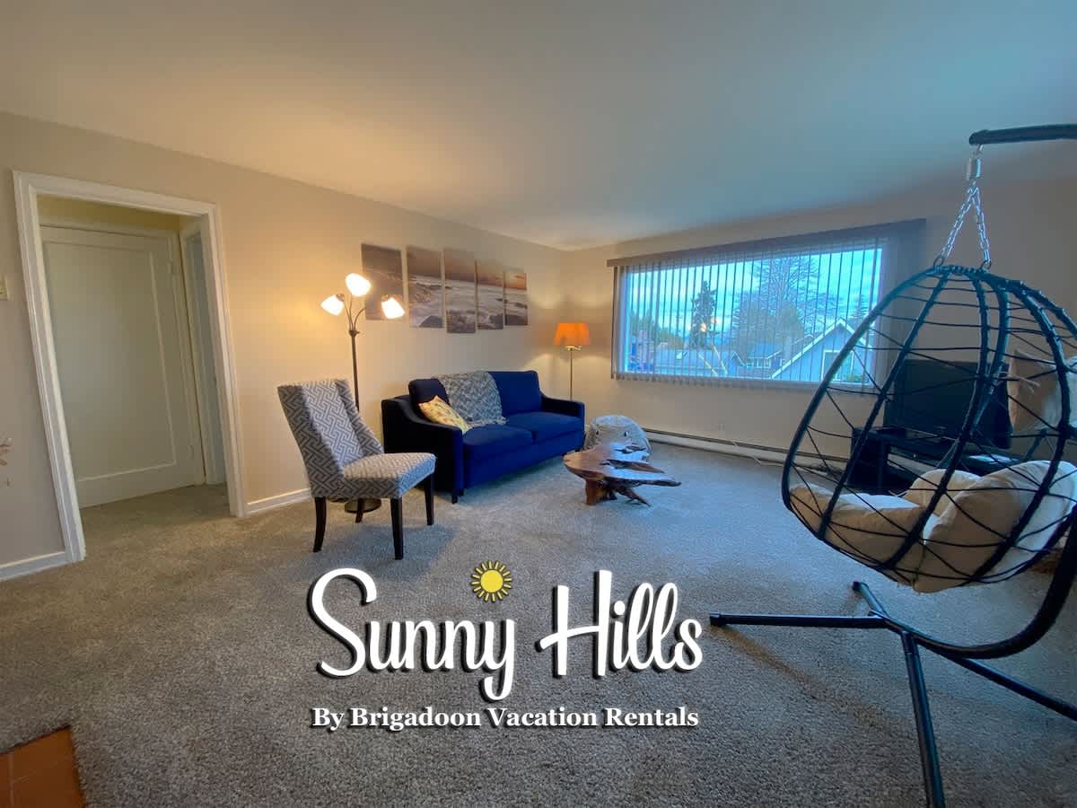 Sunny Cozy Getaway Near Olympic National Park — Port Angeles, WA — vacation rental